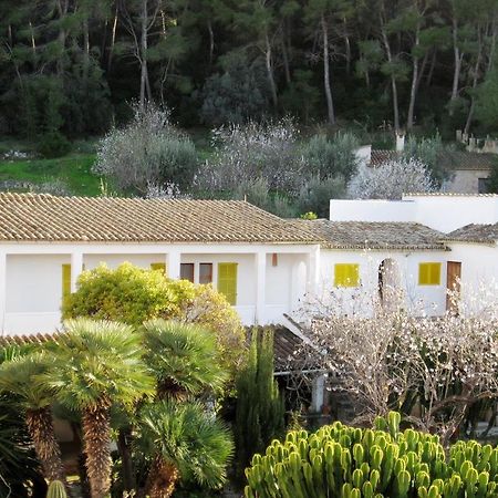 Hostal Catalina Vera Port D'Andratx Exterior photo